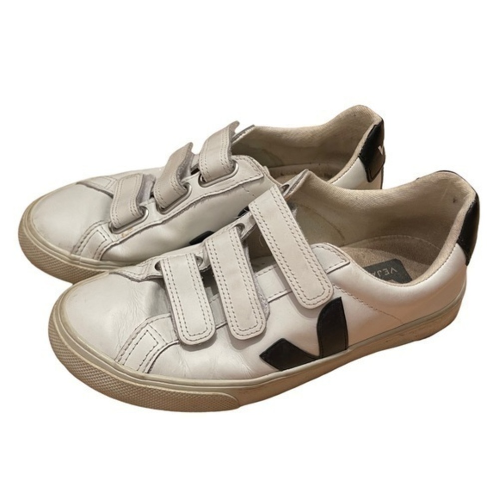 Veja womens velcro sneakers